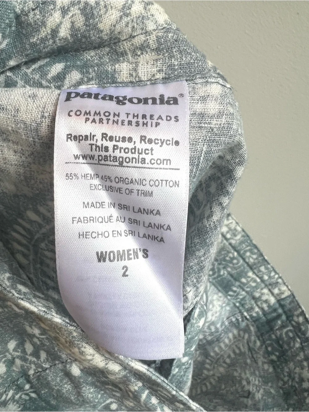 Patagonia Casual Hemp and Organic Cotton Blue Printed Women’s Shorts - Picture 5 of 7
